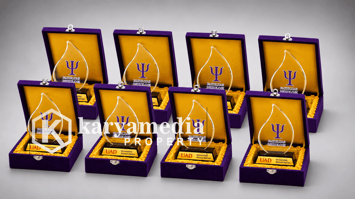 Plakat Hasil Produksi