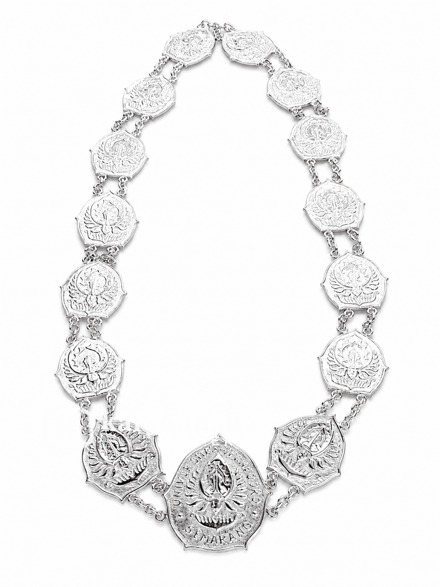 Kalung Rektor 12