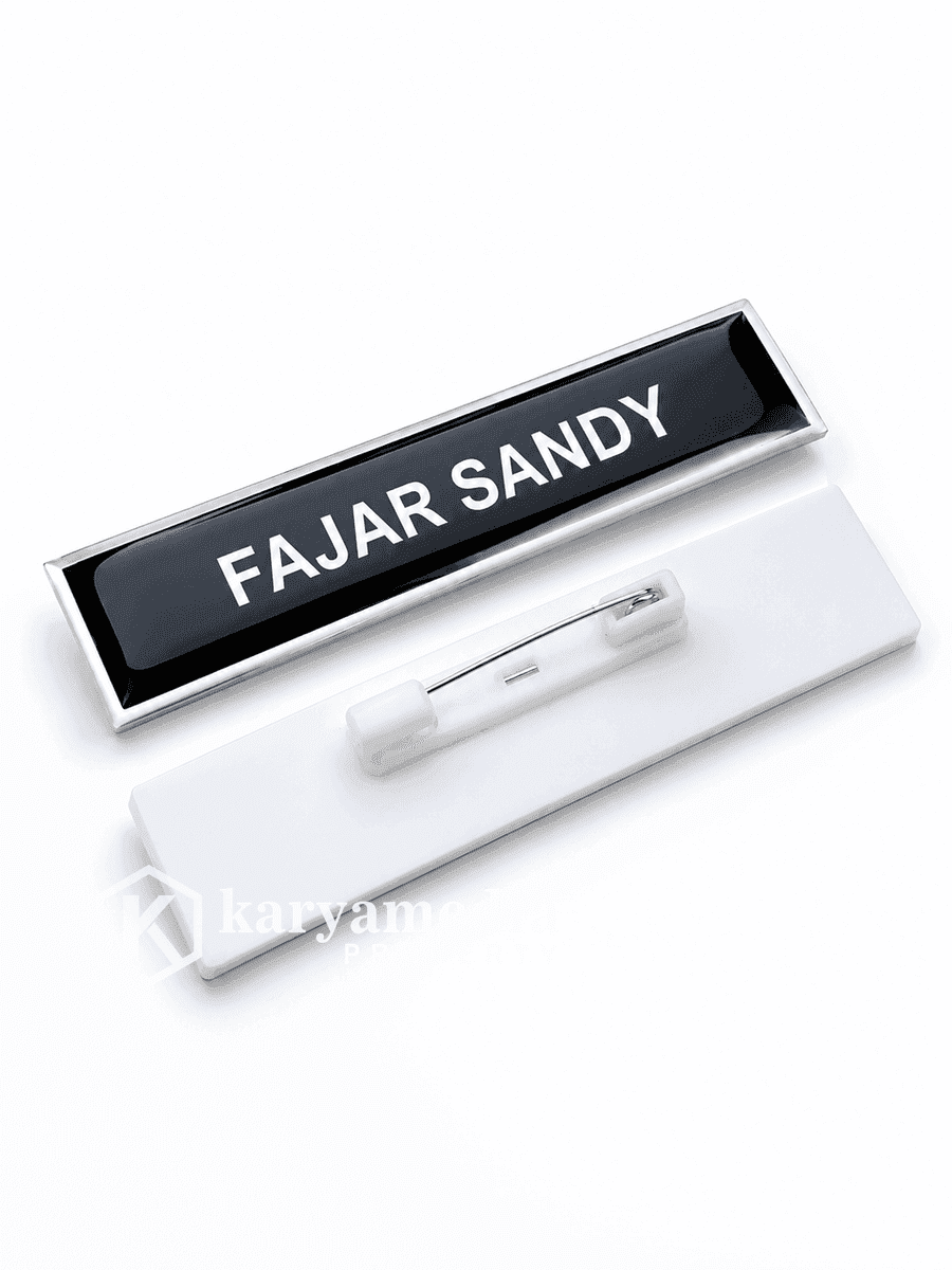 Name Tag 3