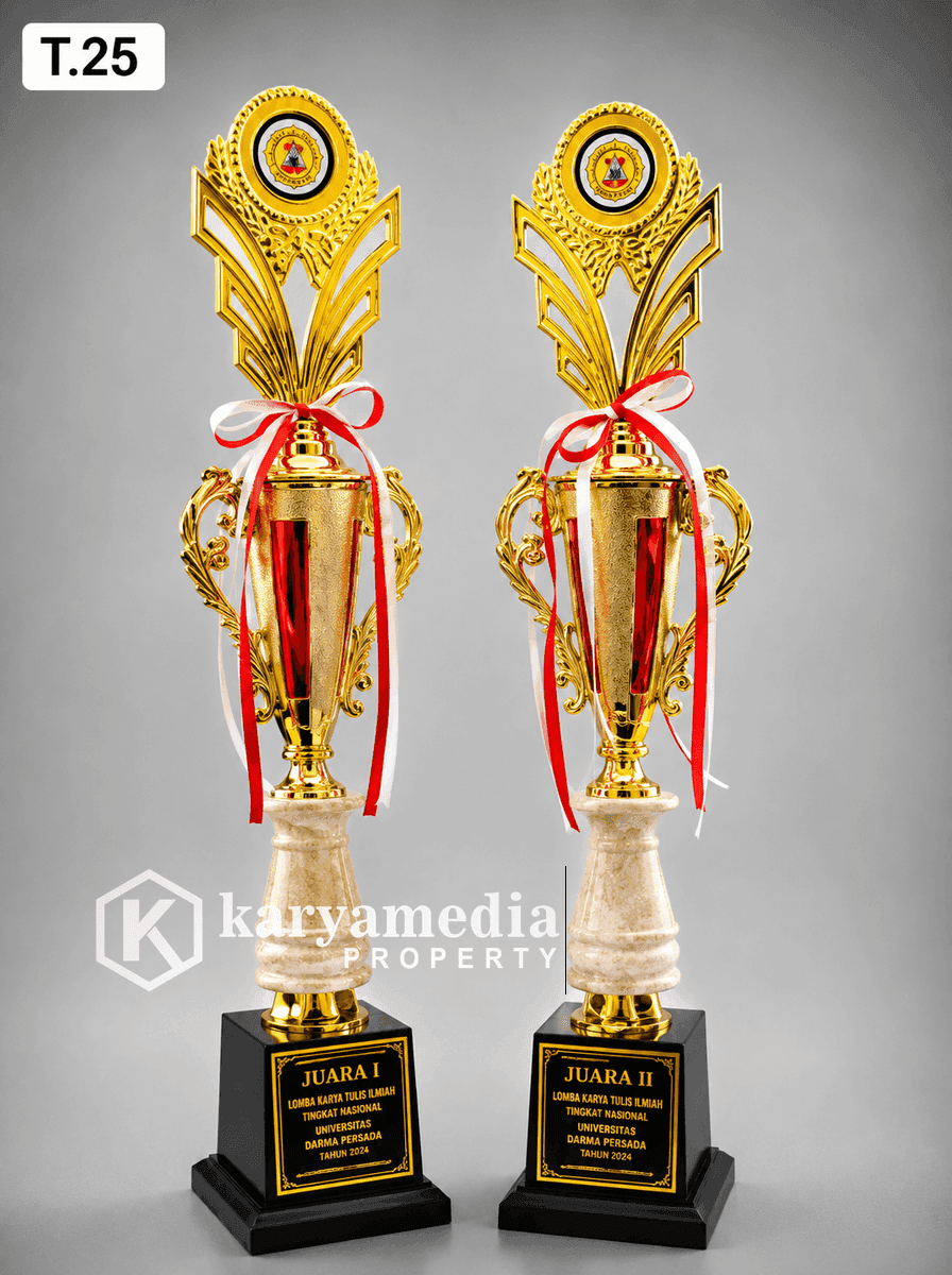 Piala Trophy 36