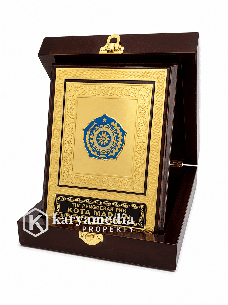 Plakat Kayu Premium 18