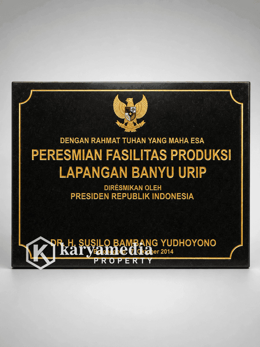Prasasti Marmer 10