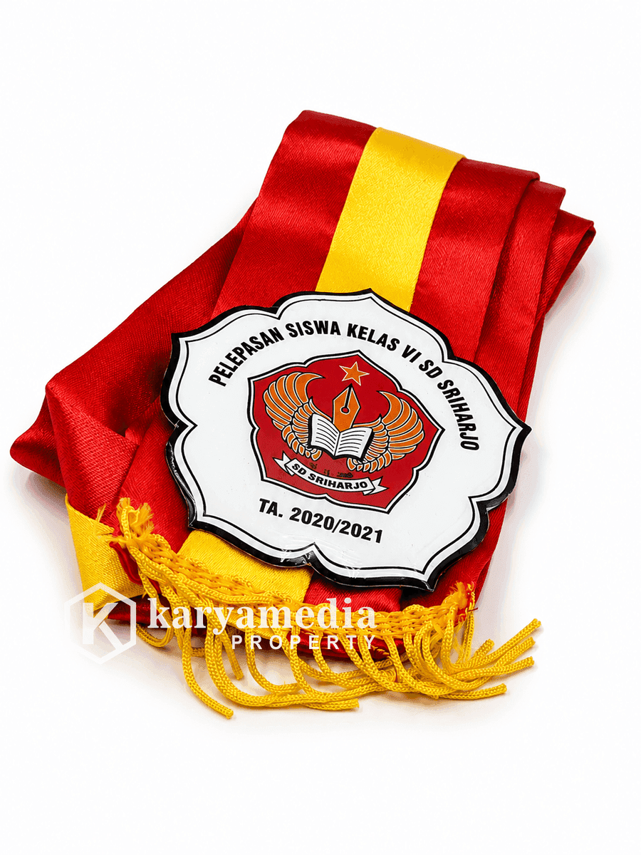 Samir Wisuda 14