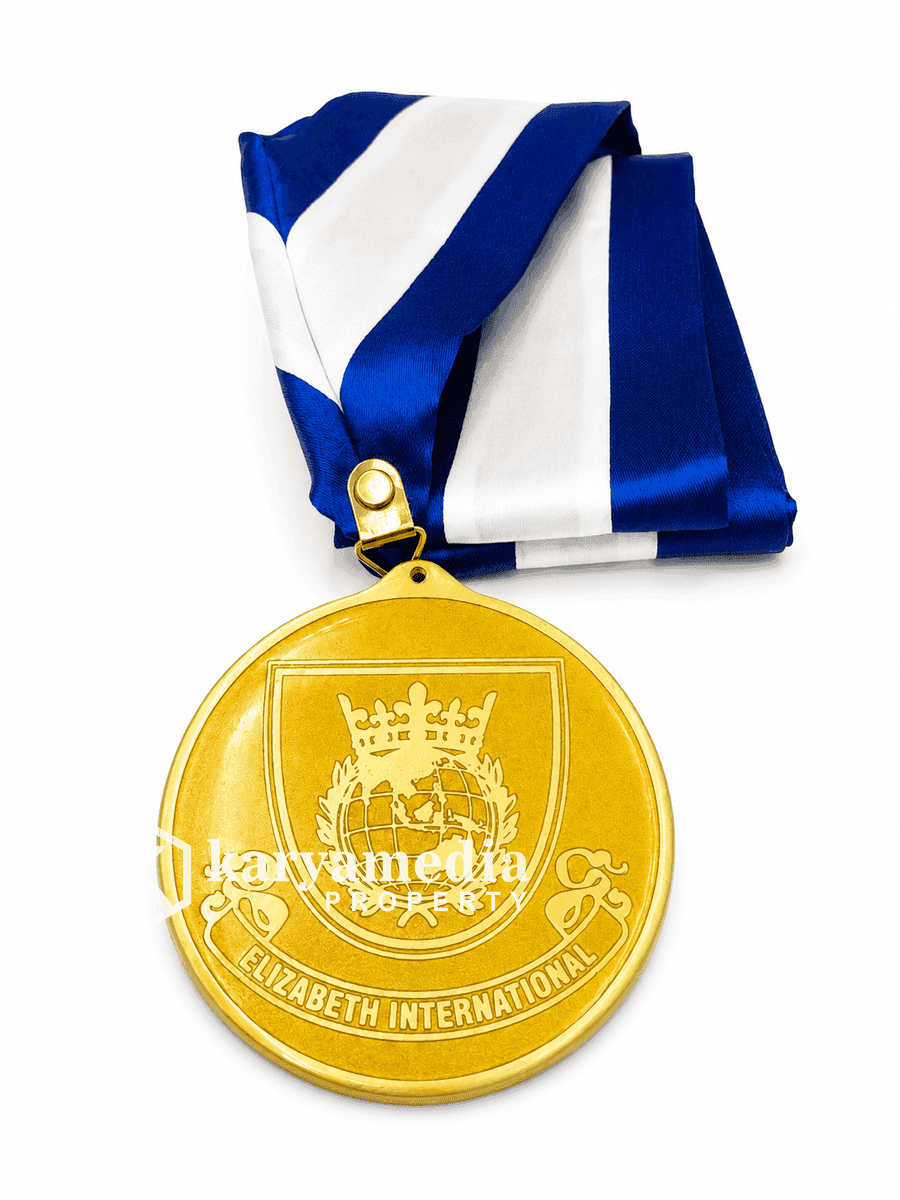 Samir Wisuda 27