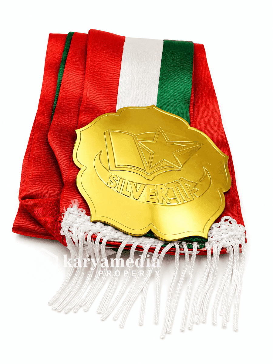 Samir Wisuda 28
