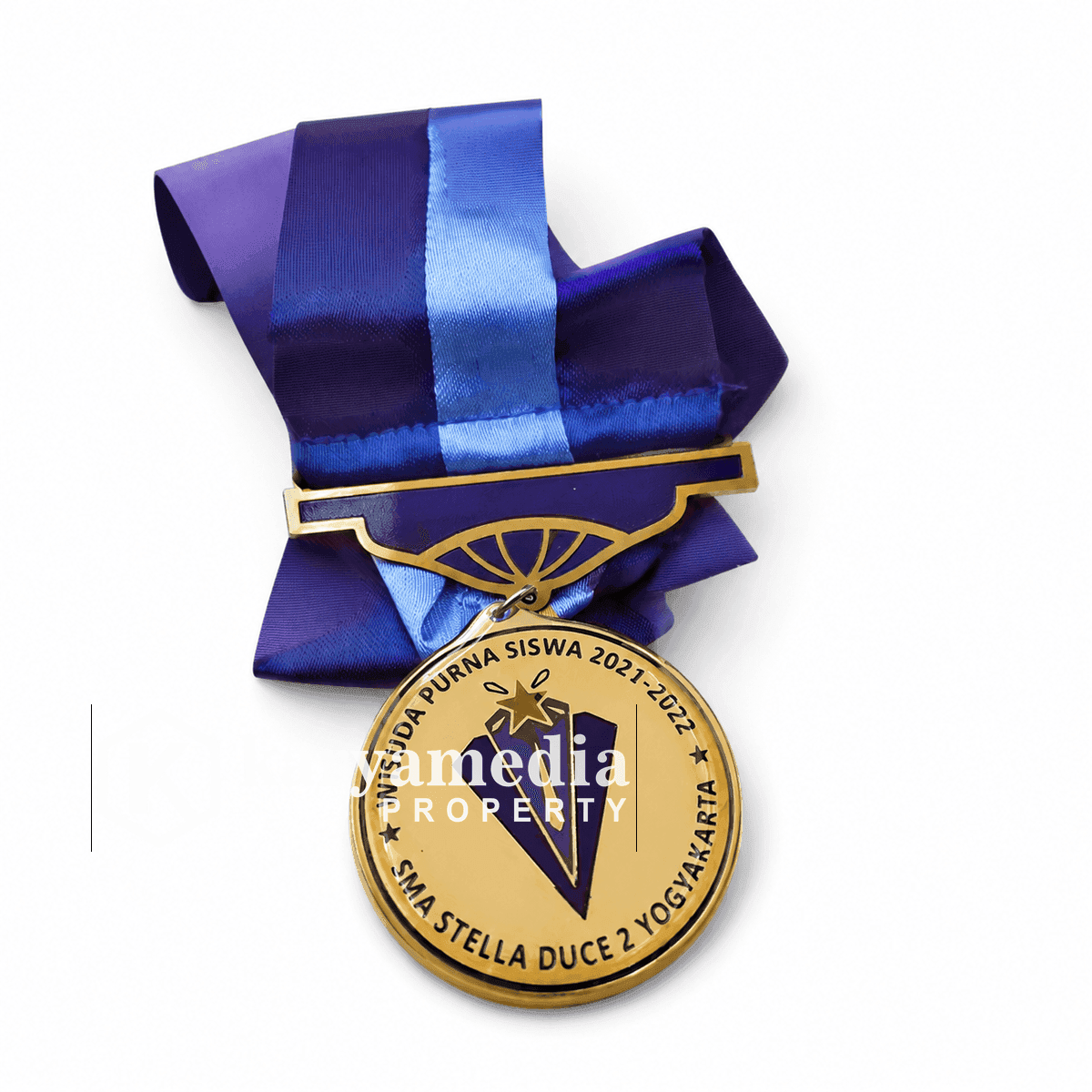 Samir Wisuda 37