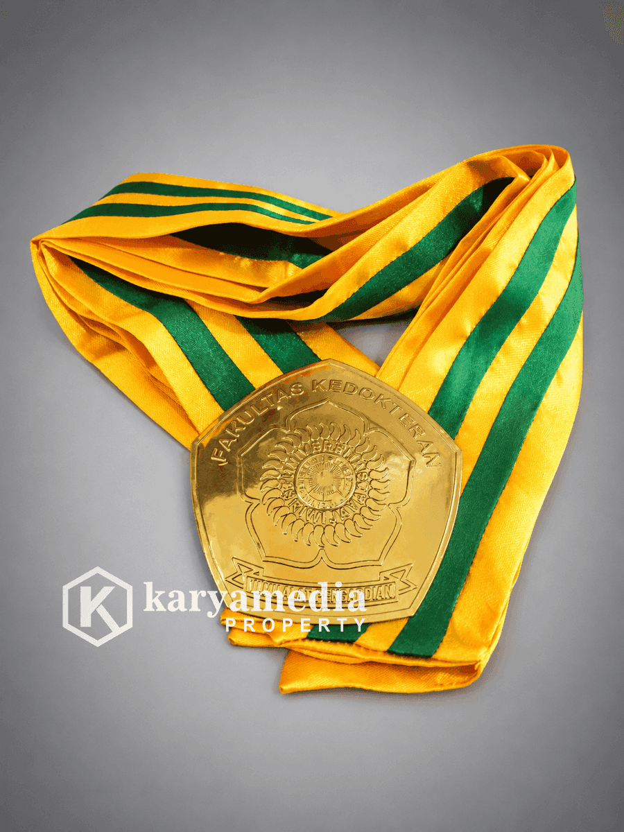 Samir Wisuda 9