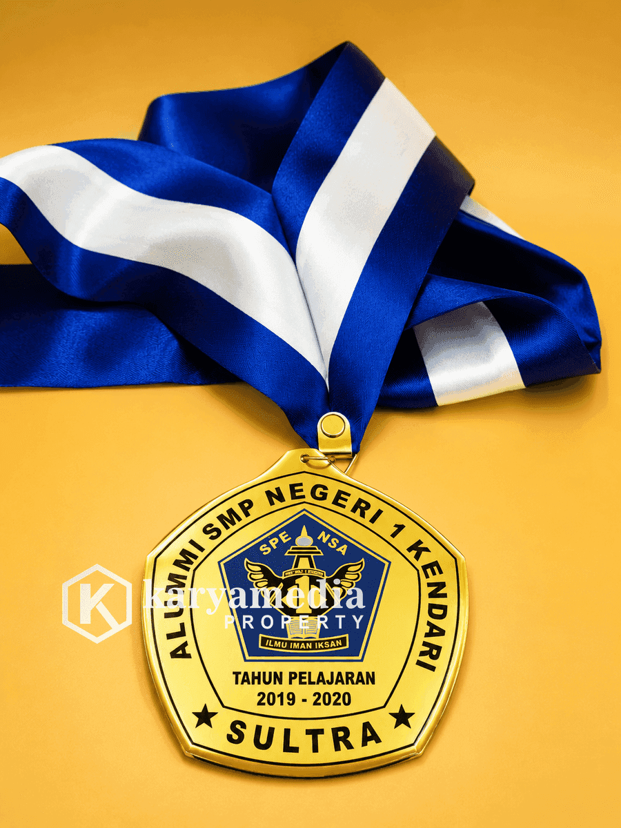 Samir Wisuda 15