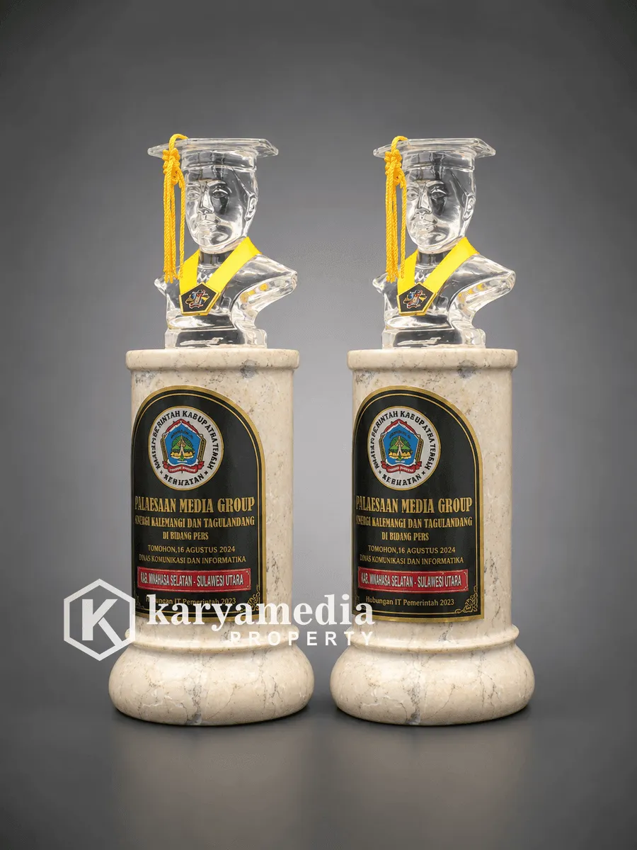 Produsen Mendali Wisuda Custom Berkualitas - Karyamedia