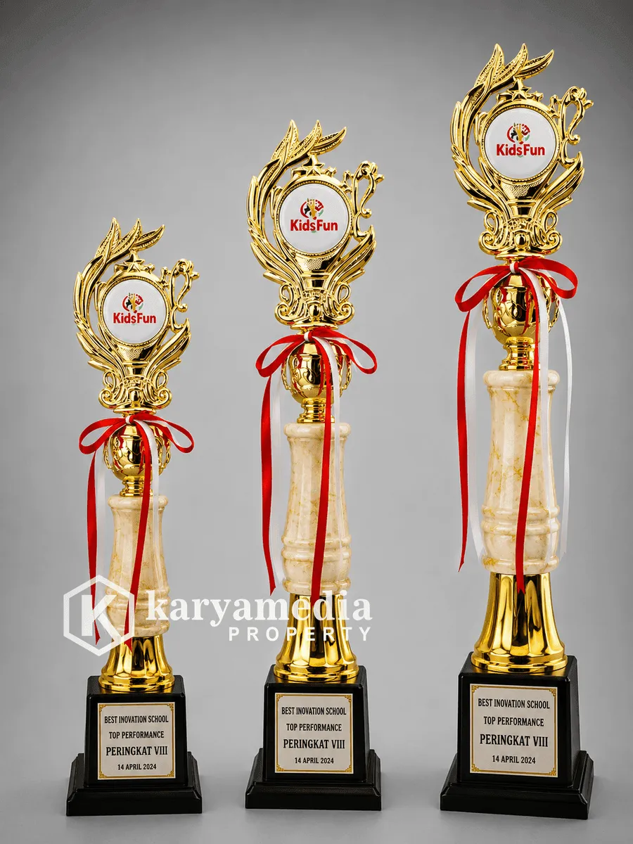 Piala Olahraga Untuk Pariwisata & Perhotelan Kalimantan