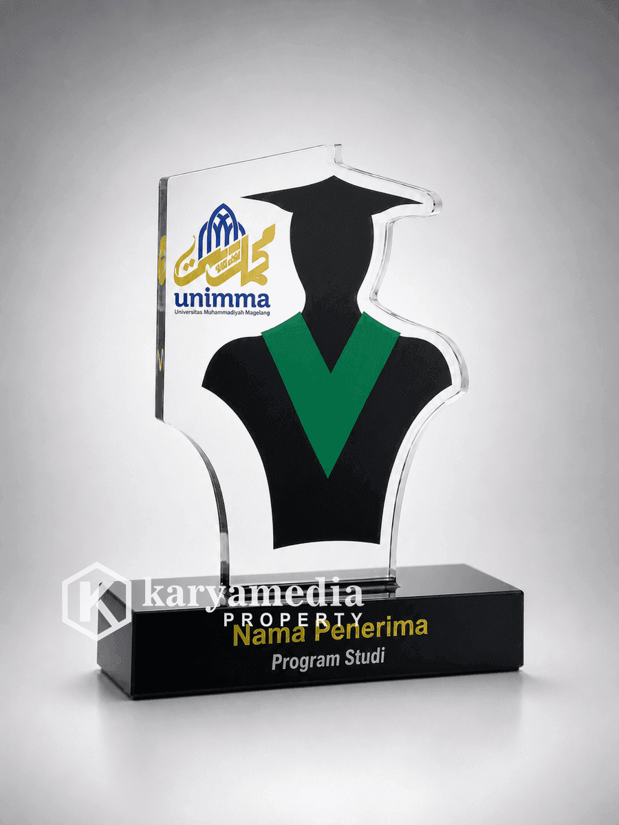 plakat wisuda akrilik custom bening